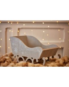 GREY SLEIGH WITH SNOWFLAKE++++